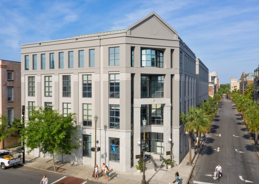 177 Meeting St, Charleston, SC à louer Photo de l’immeuble– Image 1 sur 12
