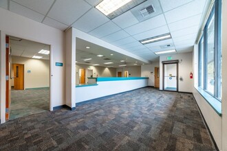 1605 E Front St, Port Angeles, WA à louer Photo intérieure– Image 1 sur 8