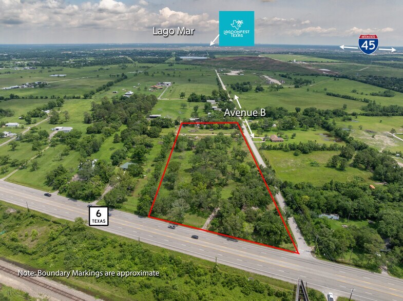 10802 Highway 6, Santa Fe, TX à vendre - Photo de l’immeuble – Image 3 sur 6