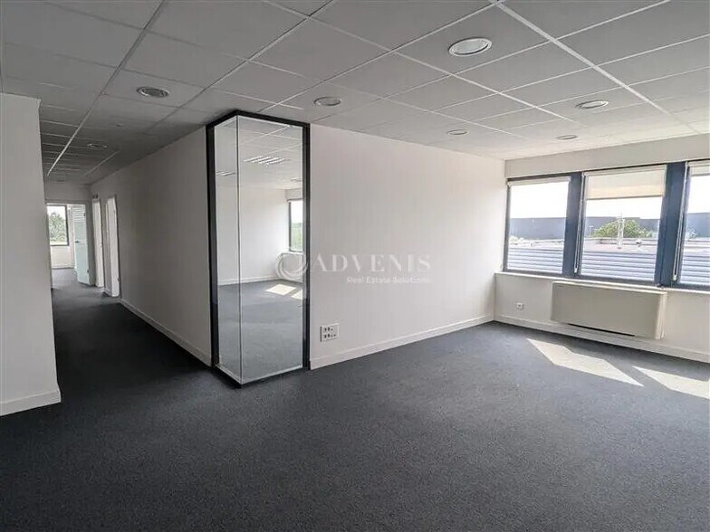 Bureau dans Entzheim à vendre - Photo intérieure – Image 2 sur 9