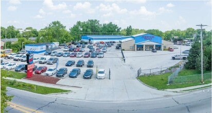 2195 Navarre Ave, Oregon, OH à vendre Photo de l’immeuble– Image 2 sur 11