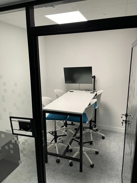 8-10 Avenue De L'Arche, Courbevoie à louer - Photo de l’immeuble – Image 3 sur 13
