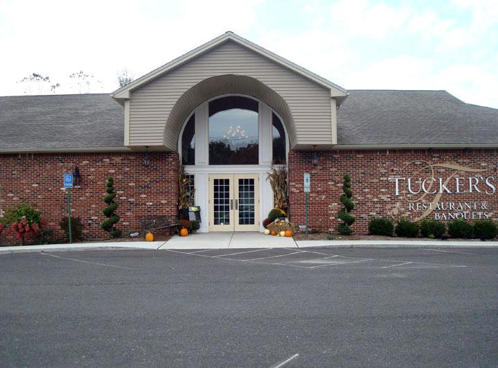 625 College Hwy, Southwick, MA à vendre - Photo de l’immeuble – Image 2 sur 37