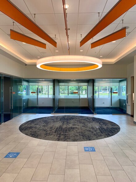 7840 SW 104th St, Miami, FL à louer - Photo intérieure – Image 3 sur 5