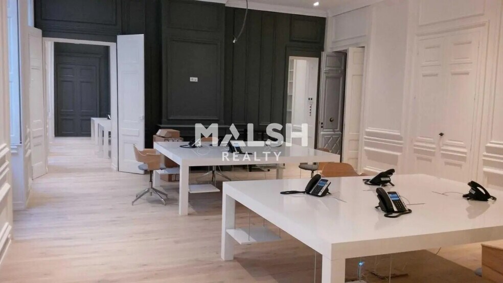 Bureau dans Lyon à louer - Photo de l’immeuble – Image 3 sur 10