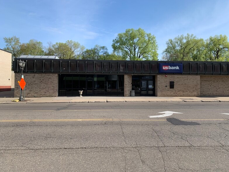 1071 Grand Ave, Saint Paul, MN à louer - Photo de l’immeuble – Image 1 sur 1