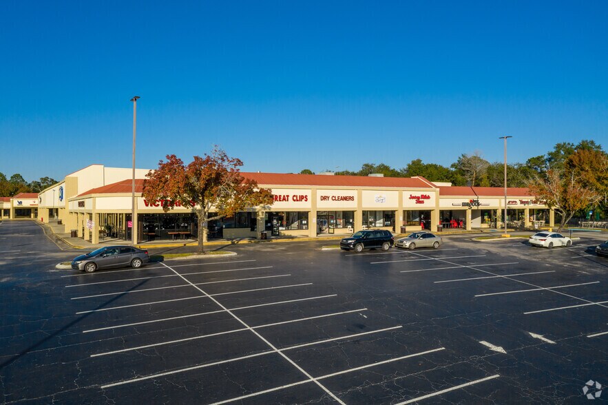 442-510 S Hunt Club Blvd, Apopka, FL à louer - Photo de l’immeuble – Image 2 sur 13