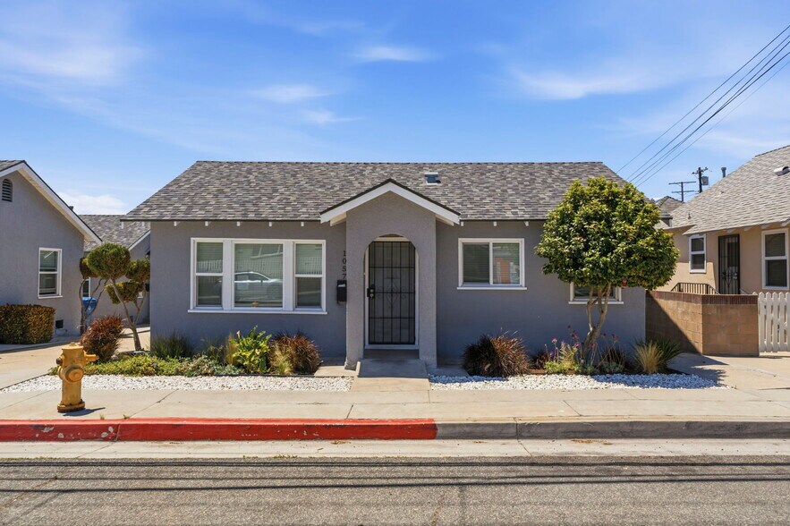 1047 W 7th St, San Pedro, CA à vendre - Photo de l’immeuble – Image 3 sur 59
