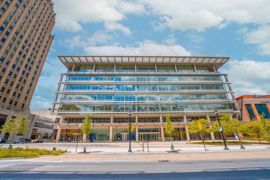 835 W Hamilton St, Allentown, PA à louer - Photo de l’immeuble – Image 1 sur 9