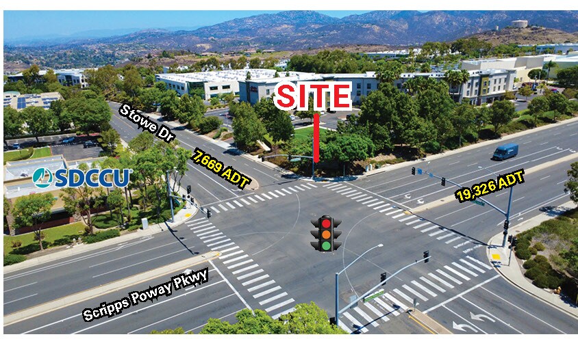 14084 Stowe Dr, Poway, CA à louer - Photo de l’immeuble – Image 3 sur 9