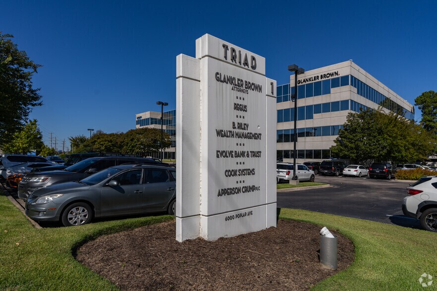 6000 poplar Ave, Memphis, TN à louer - Photo de l’immeuble – Image 2 sur 11