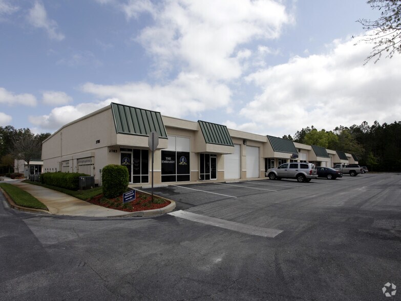 2789 Wrights Rd, Oviedo, FL à louer - Photo de l’immeuble – Image 3 sur 5
