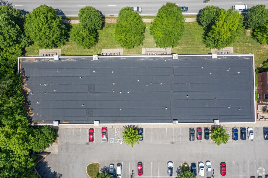 101 Forrest Crossing Blvd, Franklin, TN à louer - Photo de l’immeuble – Image 2 sur 12