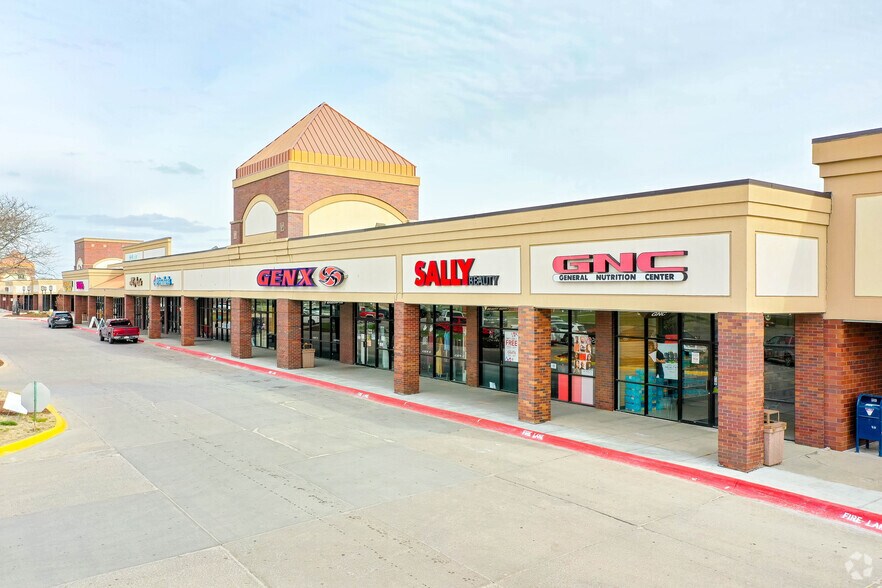 3305-3501 L St, Omaha, NE à louer - Photo principale – Image 1 sur 6