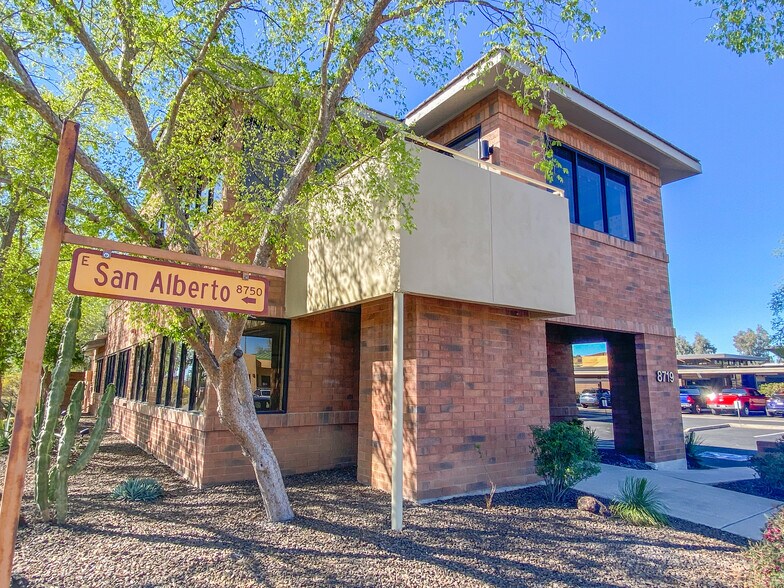 8719 E San Alberto Dr, Scottsdale, AZ à louer - Photo principale – Image 1 sur 10