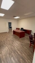 4748-4794 NE 11th Ave, Oakland Park, FL à louer - Vidéo sur l’annonce professionnelle 