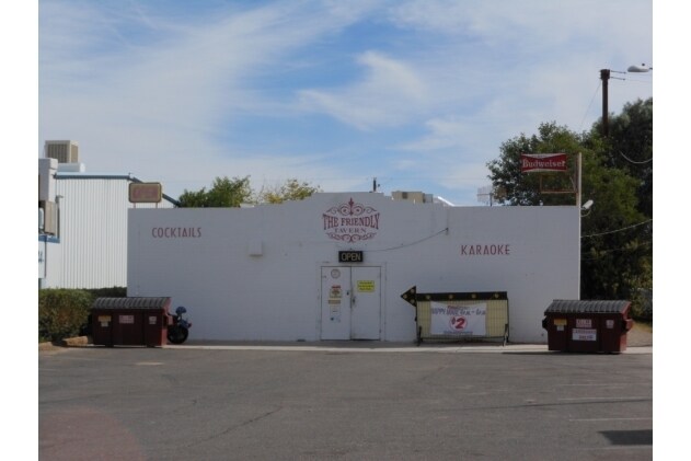 1949 S Arizona Ave, Yuma, AZ à vendre - Photo principale – Image 1 sur 40
