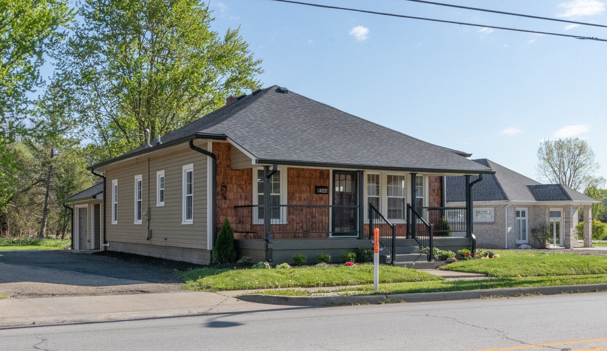 422 E Main St, Brownsburg, IN à vendre Photo principale– Image 1 sur 25