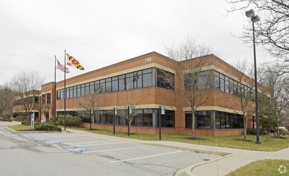 7160 Riverwood Dr, Columbia, MD à louer - Photo principale – Image 1 sur 10