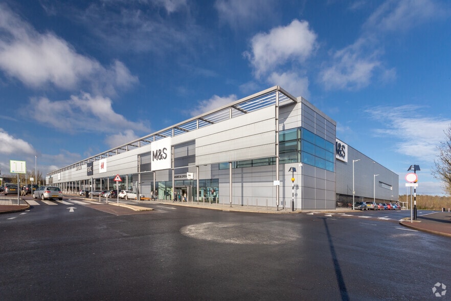 1-8 Stadium Way W, Milton Keynes à louer - Photo principale – Image 1 sur 10