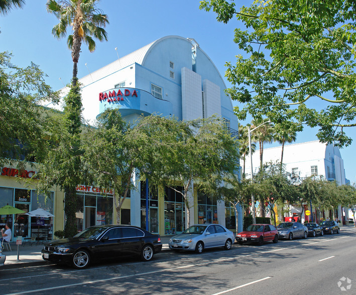 8585-8599 Santa Monica Blvd, West Hollywood, CA à louer - Photo de l’immeuble – Image 2 sur 12