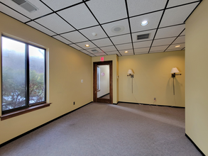 3200 W Liberty Rd, Ann Arbor, MI à louer Photo intérieure– Image 1 sur 9