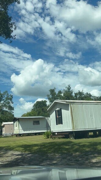 11409 Pruett Rd, Seffner, FL à vendre - Vidéo sur l’annonce professionnelle – Image 2 sur 11