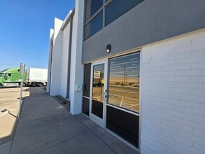 7145 Industrial Ave, El Paso, TX à louer Photo intérieure– Image 2 sur 15