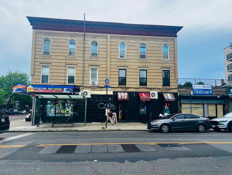 Flatbush FM Corner Portfolio portefeuille de 2 biens à vendre sur LoopNet.fr - Photo de l’immeuble – Image 2 sur 9