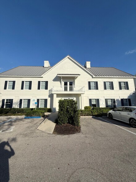 1012 Goodlette Rd N, Naples, FL à louer - Photo de l’immeuble – Image 2 sur 13