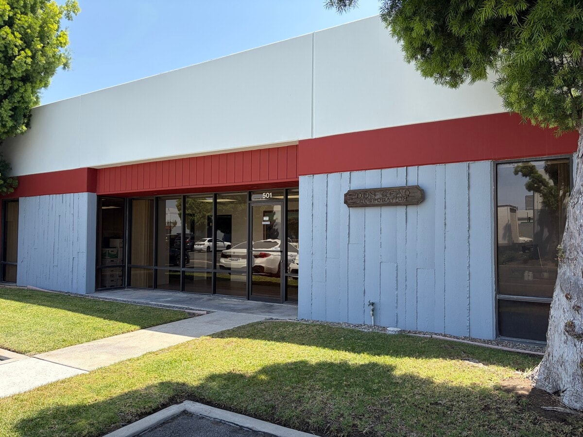 501 Mercury Ln, Brea, CA 92821 - Lot 501 - - Photo intérieure - Image 1 of 6