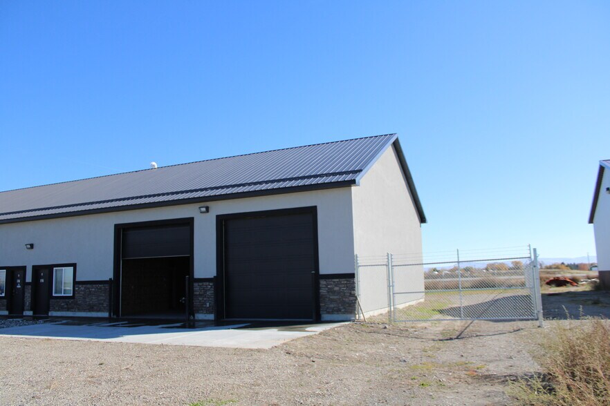 57 W 465 N, Blackfoot, ID à louer - Photo intérieure – Image 2 sur 17