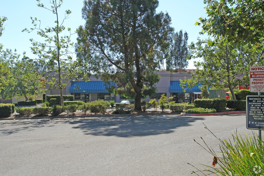 2701 Mcmillan Ave, San Luis Obispo, CA à louer - Photo de l’immeuble – Image 3 sur 4