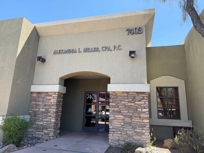 7403 E Tanque Verde Rd, Tucson, AZ à vendre - Photo de l’immeuble – Image 3 sur 6