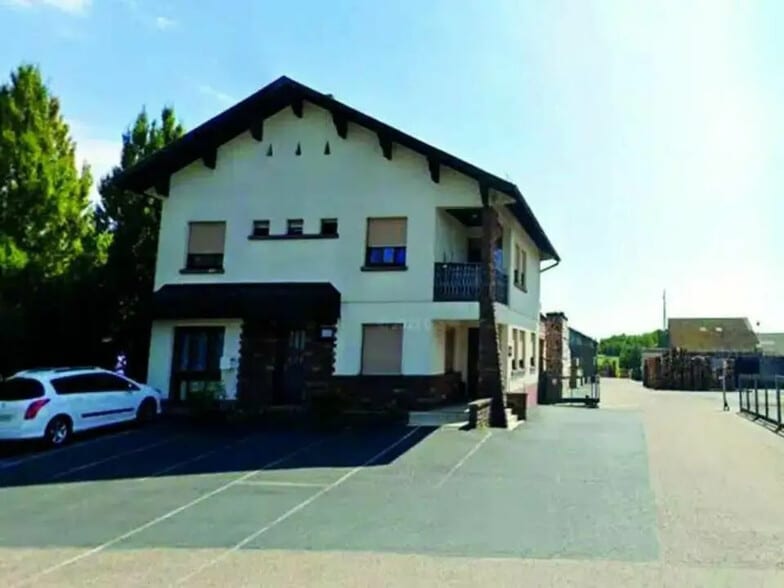 Industriel/Logistique dans Goetzenbruck à vendre - Photo de l’immeuble – Image 3 sur 5