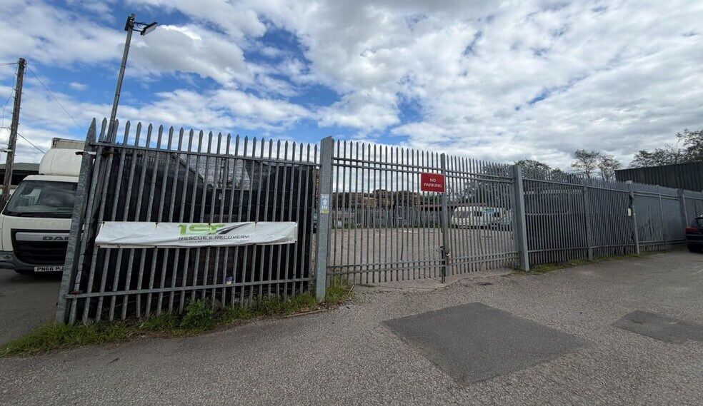 Scot Ln, Bolton à louer - Photo de l’immeuble – Image 1 sur 2