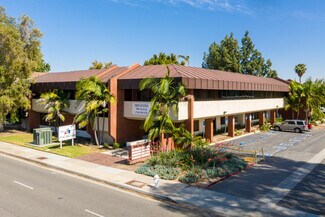 Plus de détails pour 2112 E 4th St, Santa Ana, CA - Bureau/Local commercial à louer