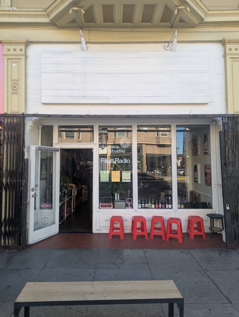 300 Valencia St, San Francisco, CA à louer Photo de l’immeuble– Image 1 sur 4