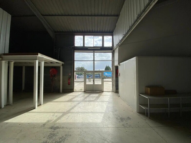 Industriel/Logistique dans La Farlède à vendre - Photo intérieure – Image 3 sur 6