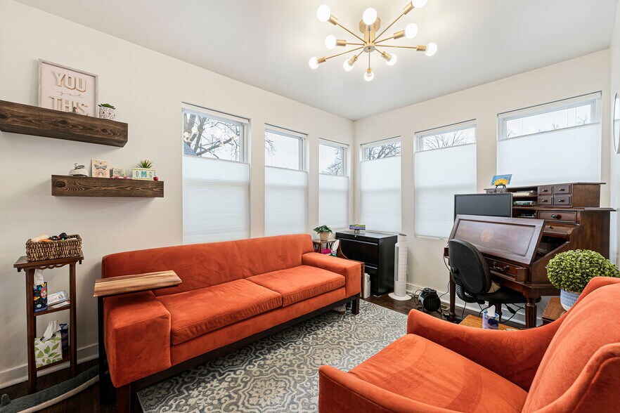 102 Sw 2nd St, Lee's Summit, MO à vendre - Photo de l’immeuble – Image 3 sur 14