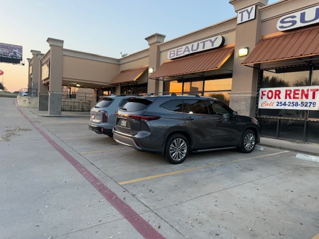 311 E Stan Schlueter Loop, Killeen, TX à louer Photo de l’immeuble– Image 1 sur 28