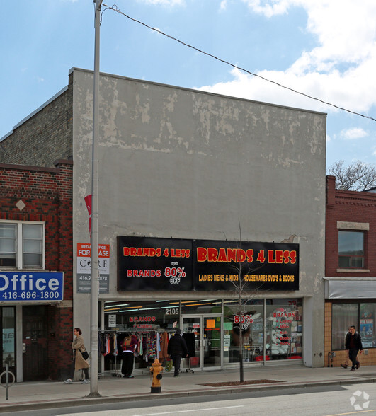 2105 Danforth Ave, Toronto, ON à louer - Photo principale – Image 1 sur 2