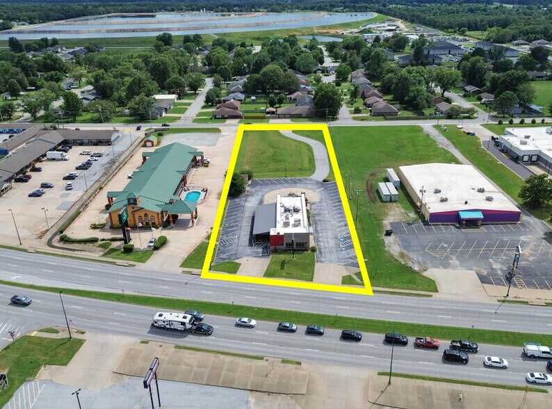 1400 Highway 412 W, Siloam Springs, AR à vendre - Photo de l’immeuble – Image 2 sur 5