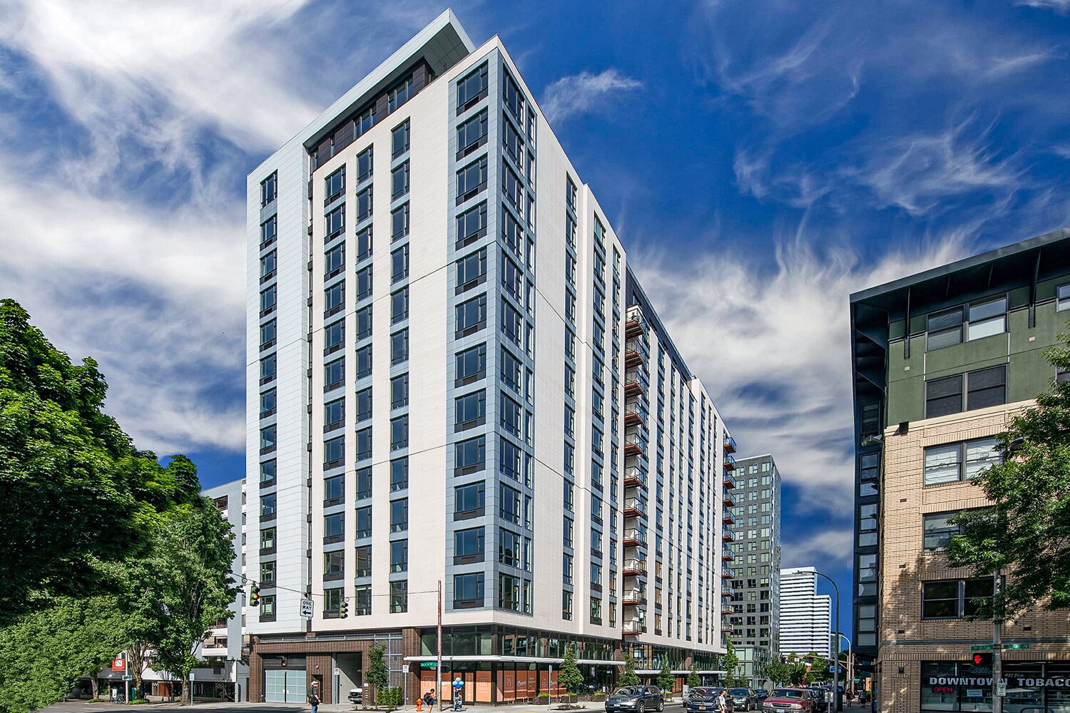 1221 SW 11th Ave, Portland, OR à louer Photo principale– Image 1 sur 77