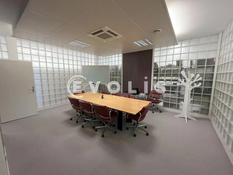 Bureau dans Amiens à louer - Photo de l’immeuble – Image 1 sur 5