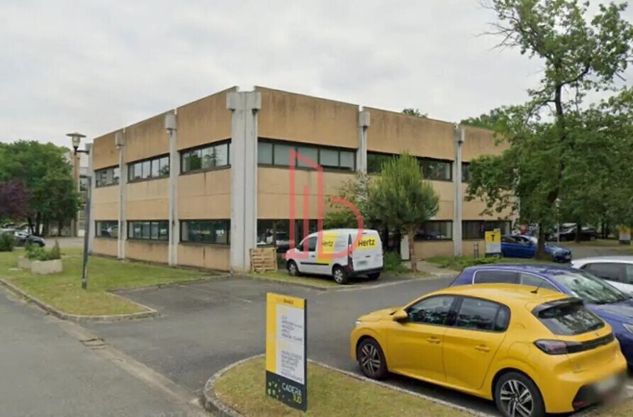 Bureau dans Mérignac à louer - Photo de l’immeuble – Image 1 sur 1