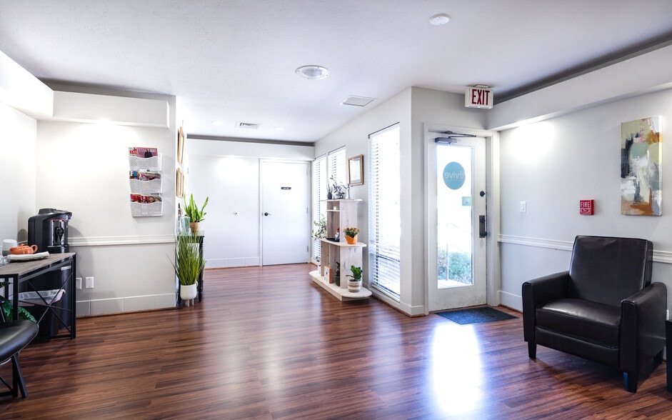 12734 Kenwood Ln, Fort Myers, FL à louer - Photo intérieure – Image 1 sur 26