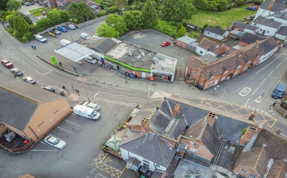 Drayton Rd, Shawbury à vendre - Photo de l’immeuble – Image 2 sur 3