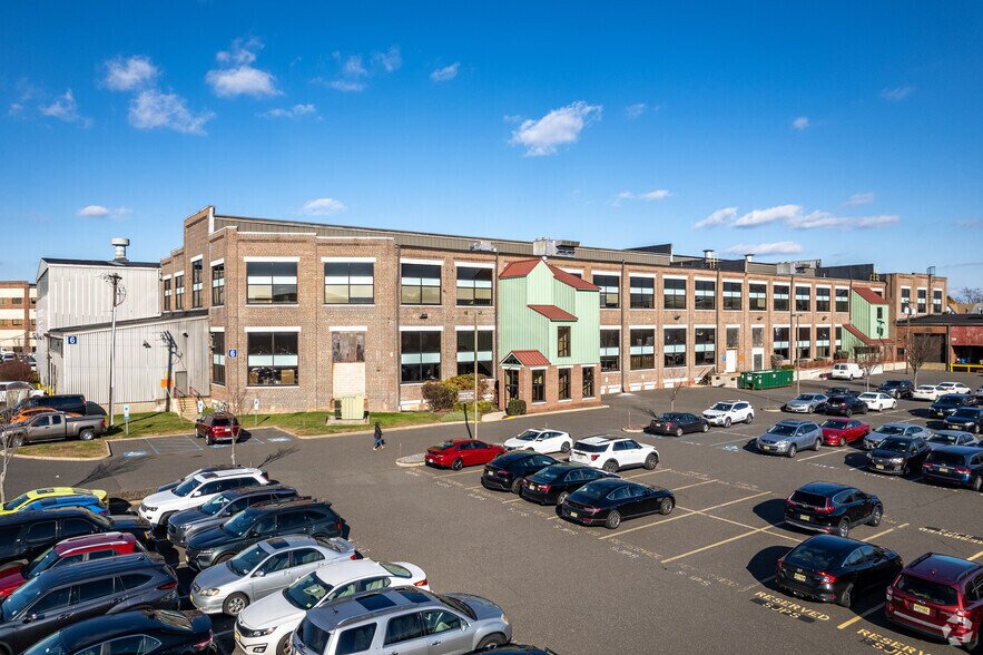 171 Jersey St, Trenton, NJ à louer - Photo de l’immeuble – Image 1 sur 10