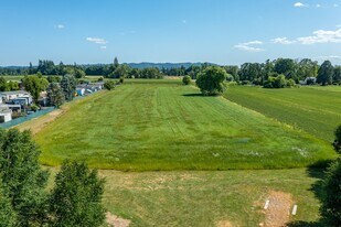 2300 SE Stratus Ave, Mcminnville OR - Terrain